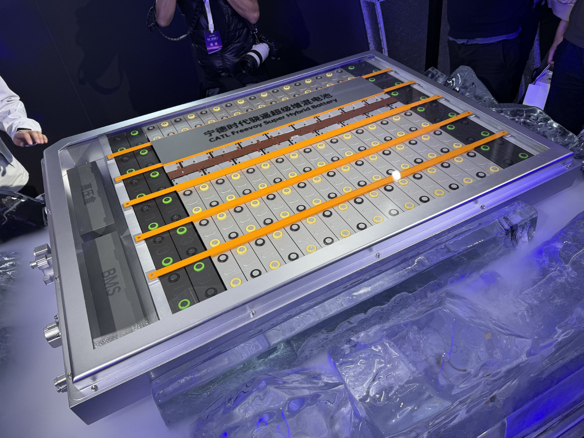 宁德时代获得实用新型专利授权：“电池组、电池装置及用电装置”