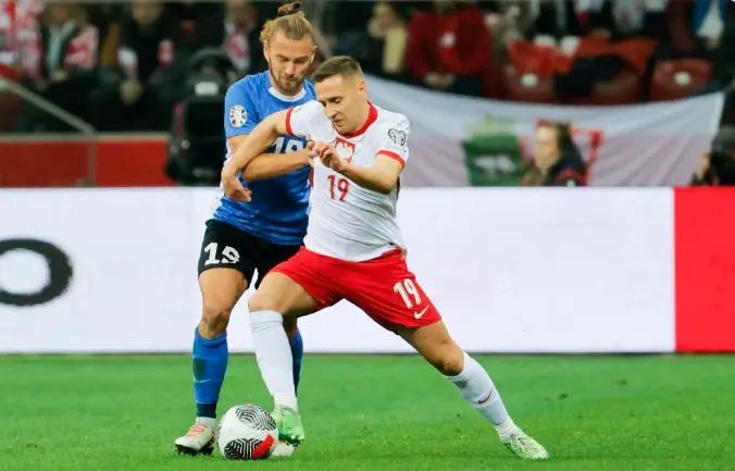 今年3月波黑首次登记注册机动车总计8993辆