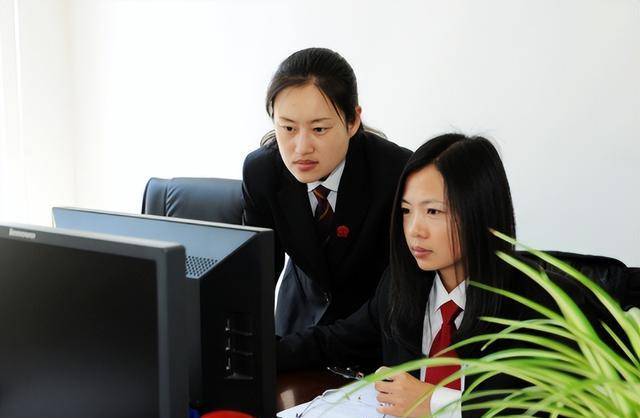 波黑部长会议批准临时拨款，确保航空导航服务局正常运营
