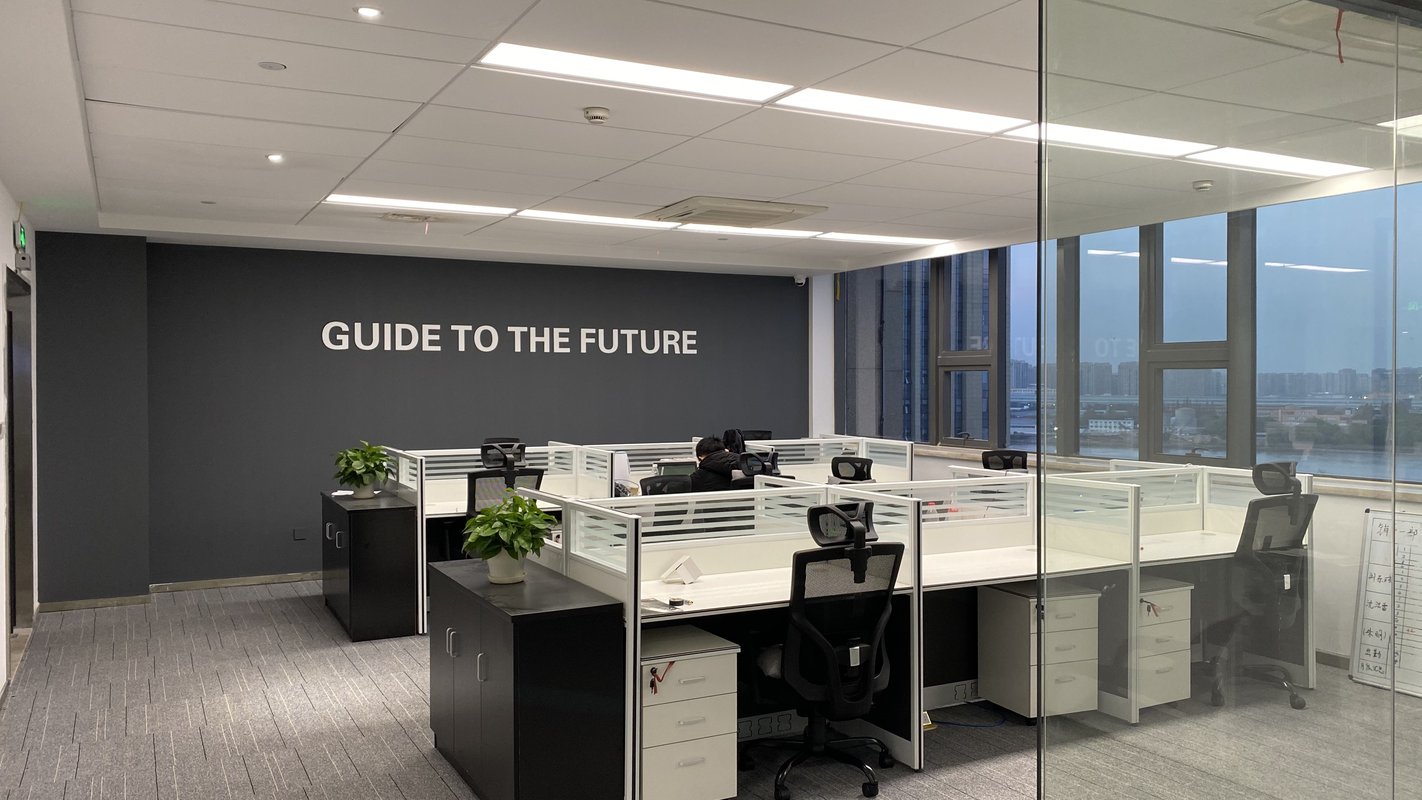 真爱美家：截至2025年6月10日公司持有人数为6986人