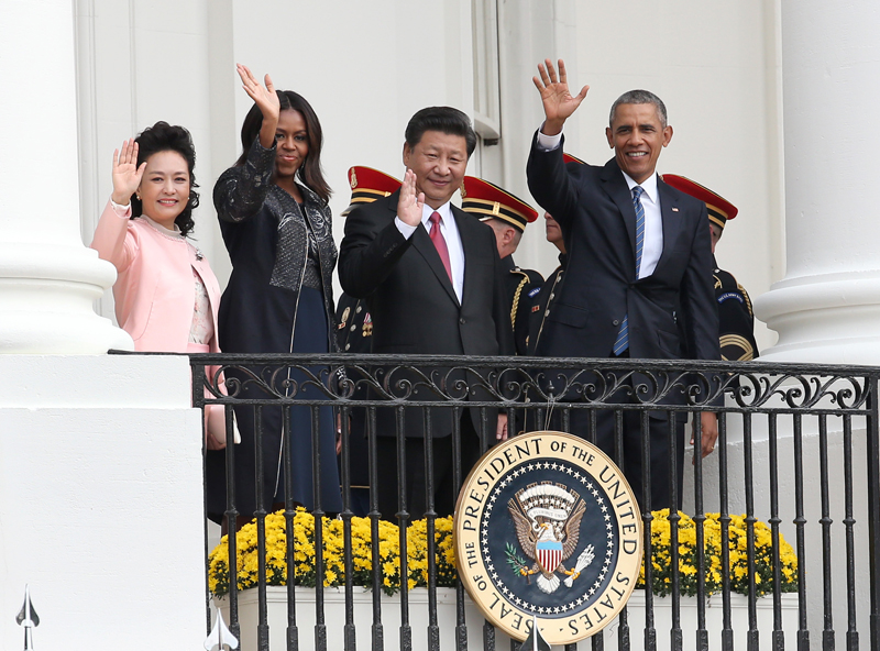 习近平同美国总统特朗普通电话