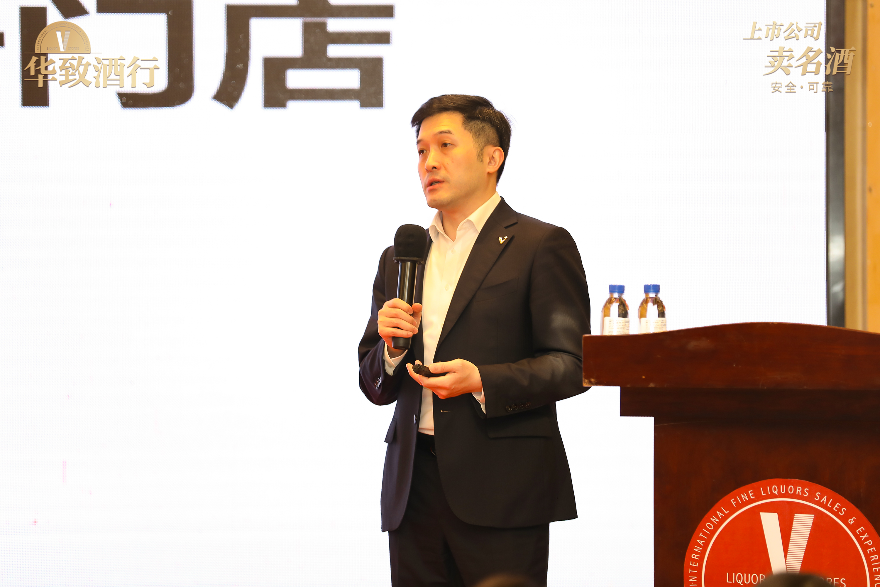 “合纵连横”开启并购重组新局 上市公司质量向“高”而攀