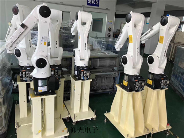 维峰电子：高速高精密板对板3750系列应用于机器人领域