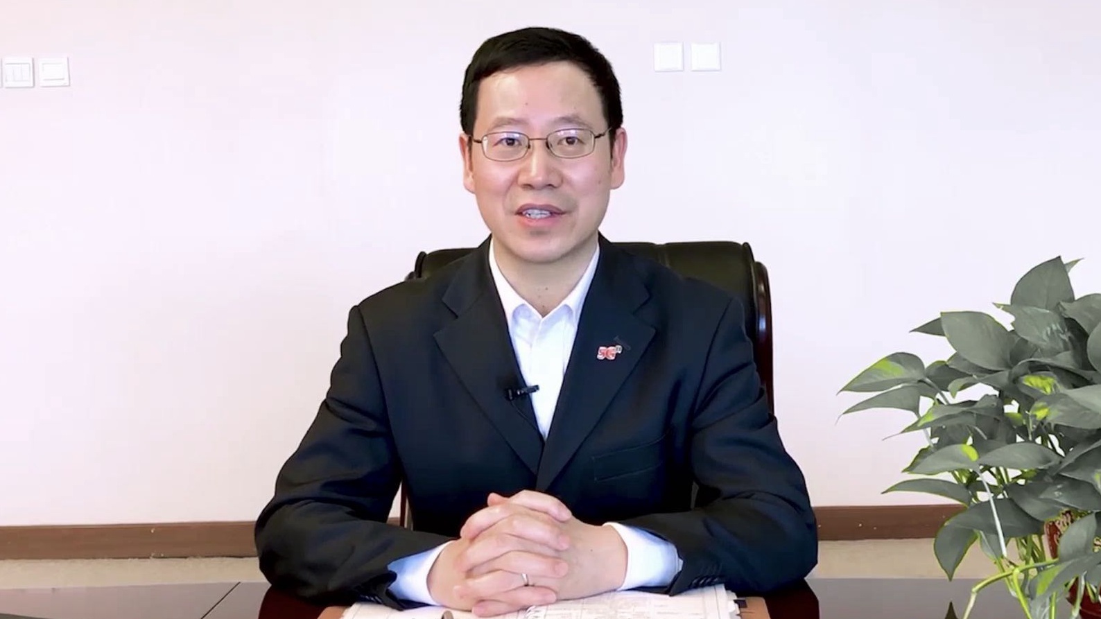 温州宏丰：公司名称变更需符合交易所规定