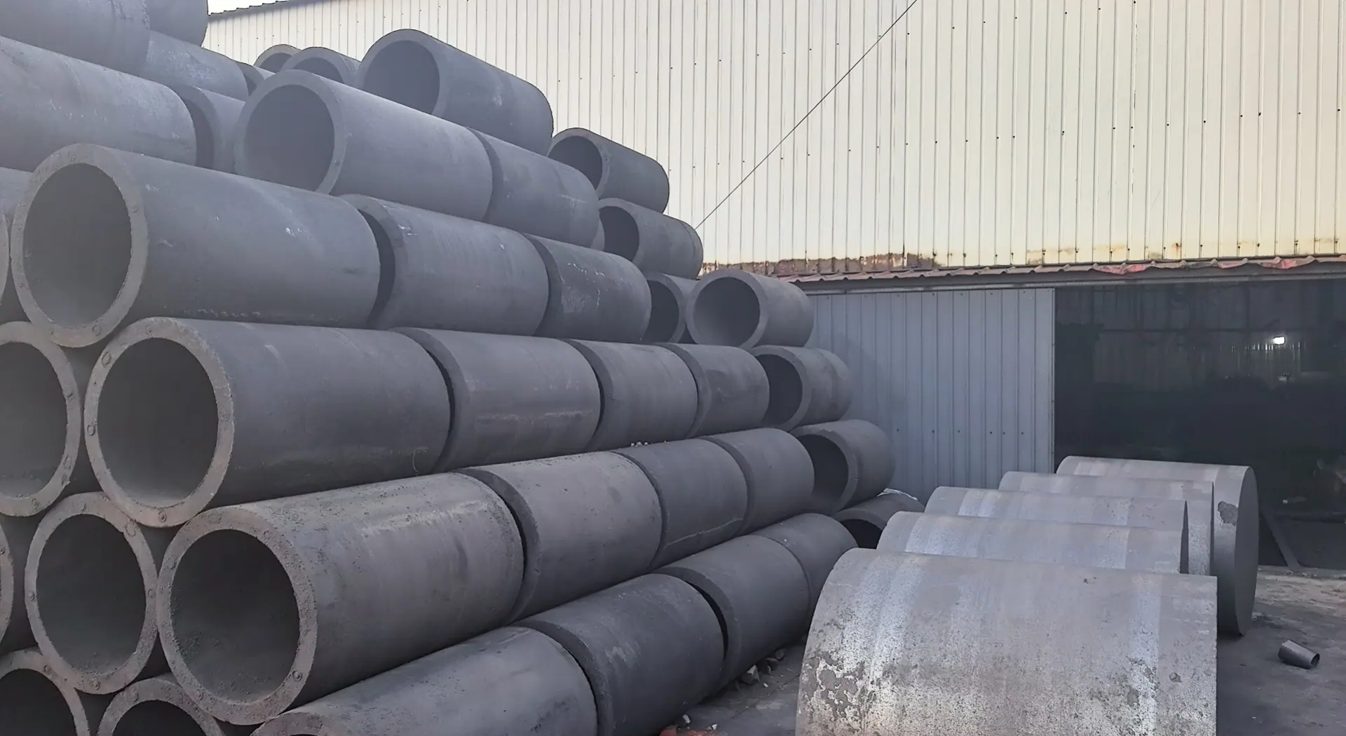 南都电源获得发明专利授权：“一种回收石墨的再生修复方法”