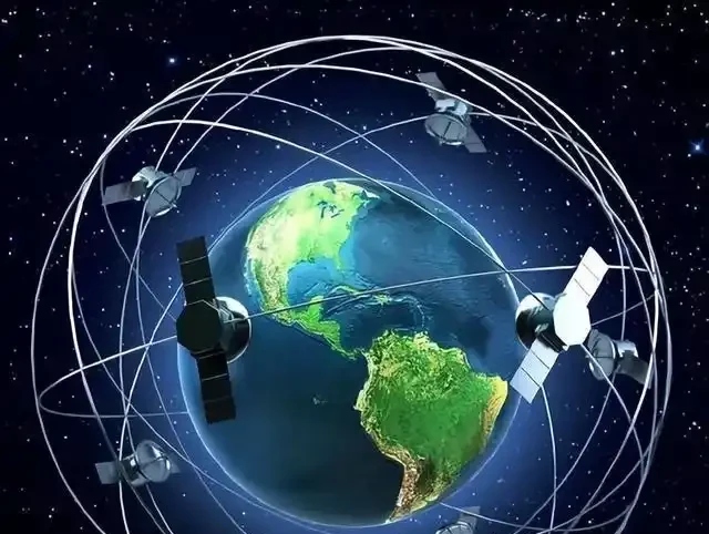 调用北斗日定位量近1万亿次，高德创民用导航服务新纪录