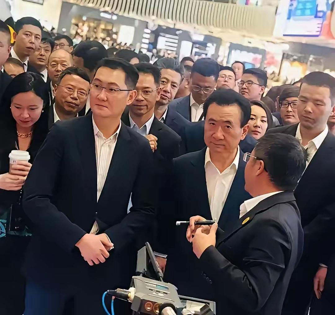 常德农商行主体信用评级下调至A+；中国儒意拟收购快钱金融30%股权 | 金融早参