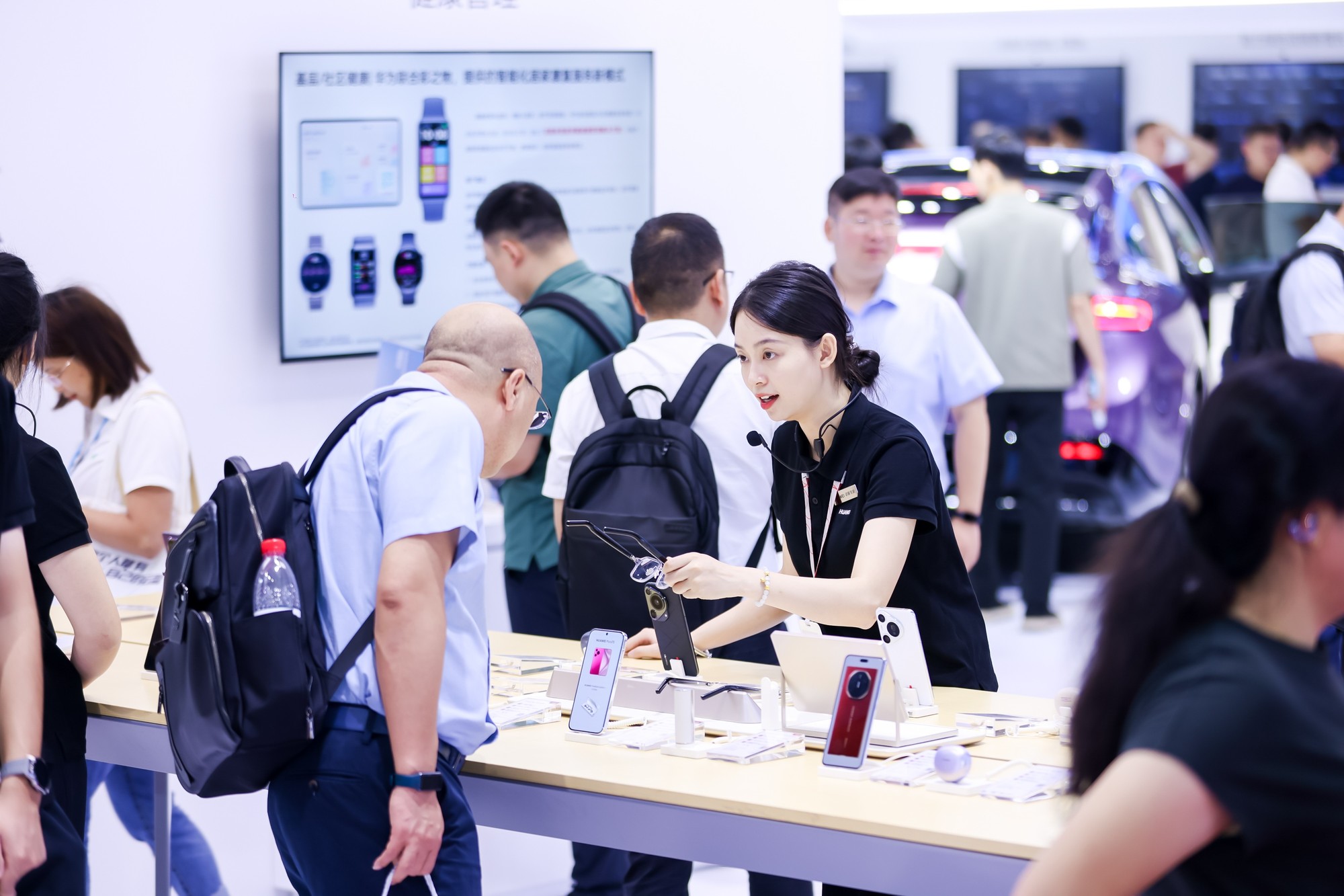 OPPO携多项技术创新成果亮相中国移动全球合作伙伴大会