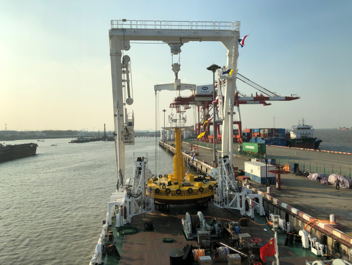 冰上攻坚战——北极27个冰基浮标布放记