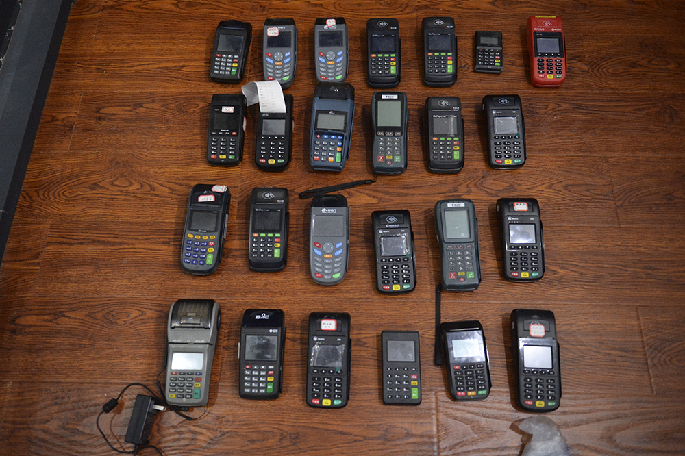 工行公开表态带头整治“内卷式”竞争；二季度全球金饰消费总量同比下降14% | 金融早参