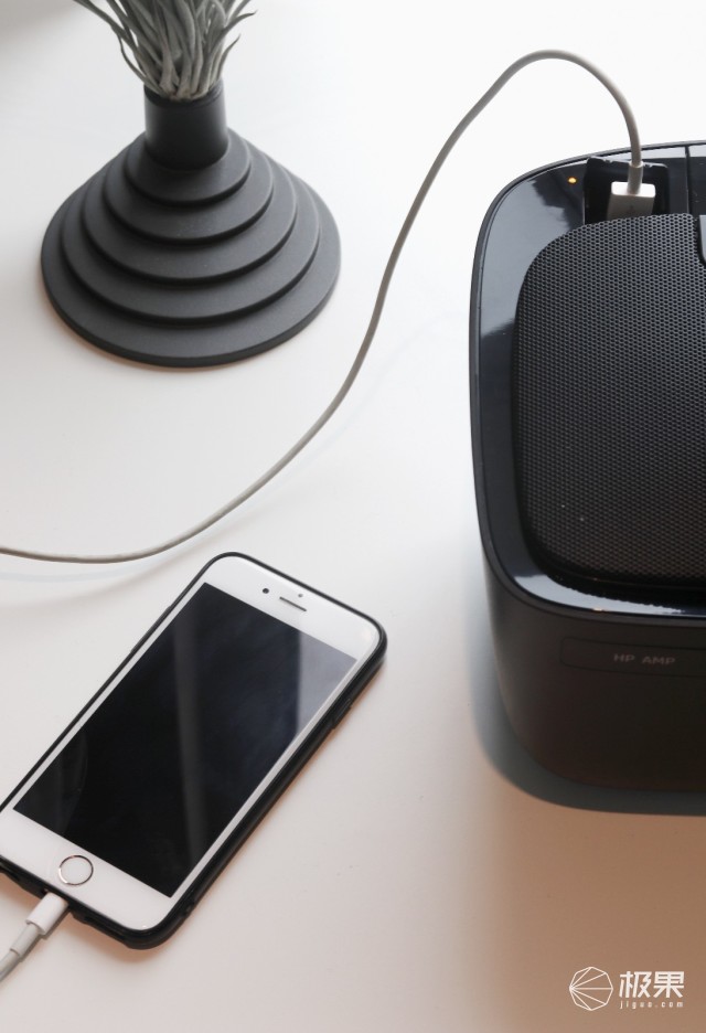 聚焦半导体 闻泰科技“断舍离”