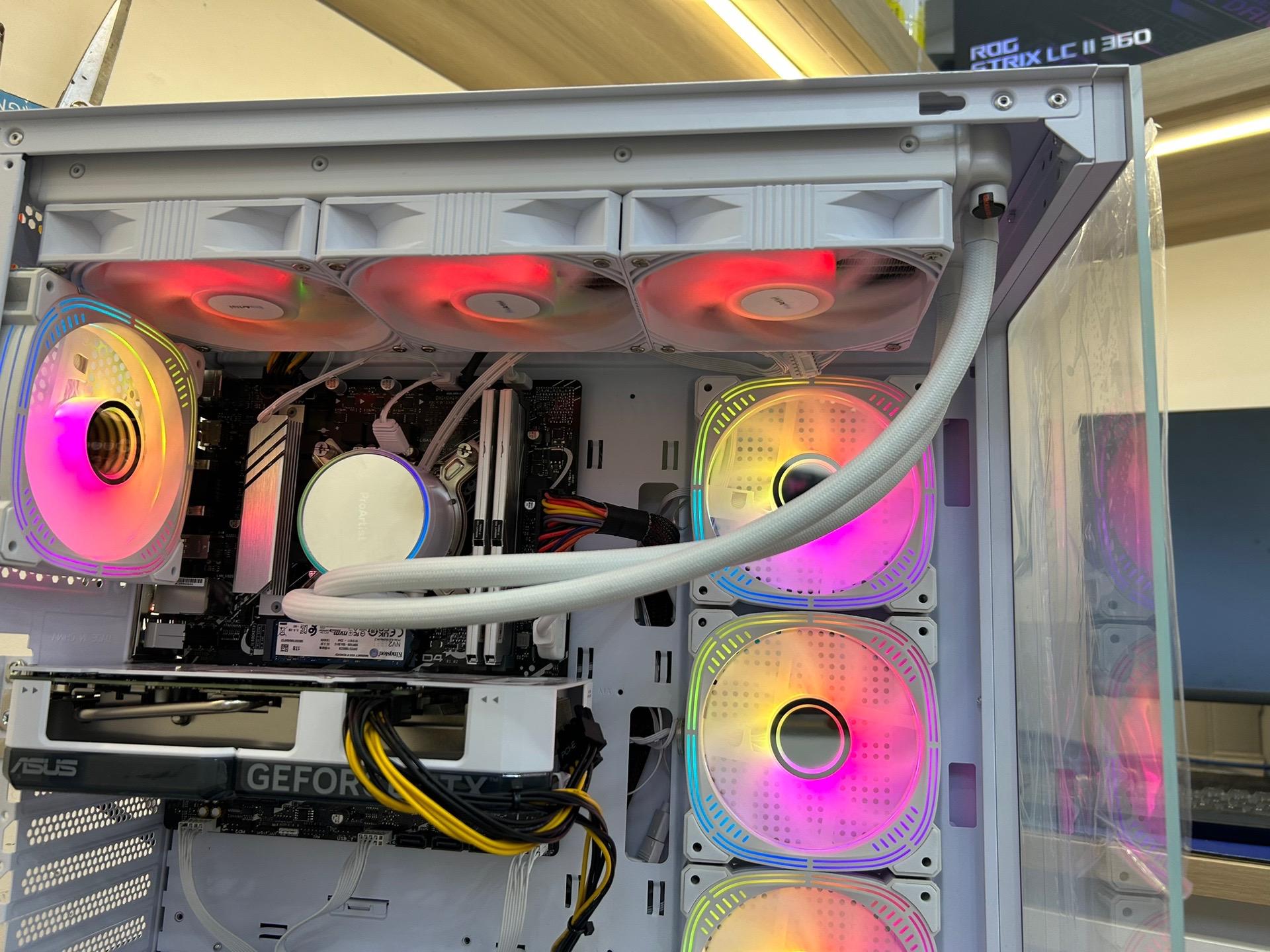 硕贝德：服务器液冷板等散热产品正在测试中