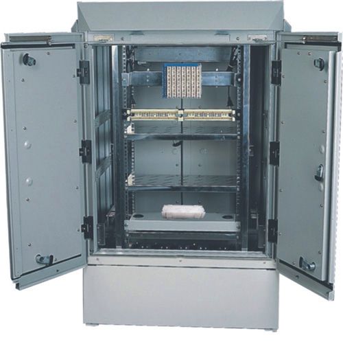 盛弘股份获得实用新型专利授权：“一种户外高防护有源电力滤波机柜”