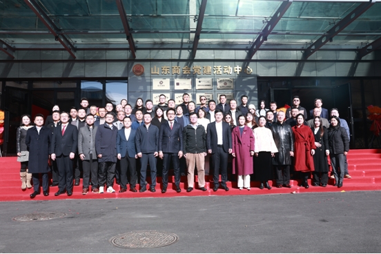 北京华开集团揭牌仪式暨超级智慧公寓+科创产业孵化基地起航礼隆重举行