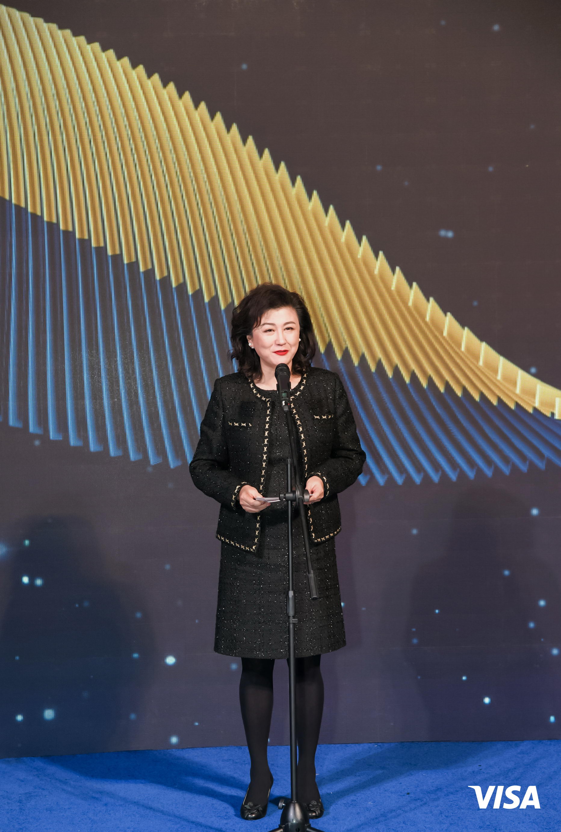 张文翊出任Visa大中华区总裁