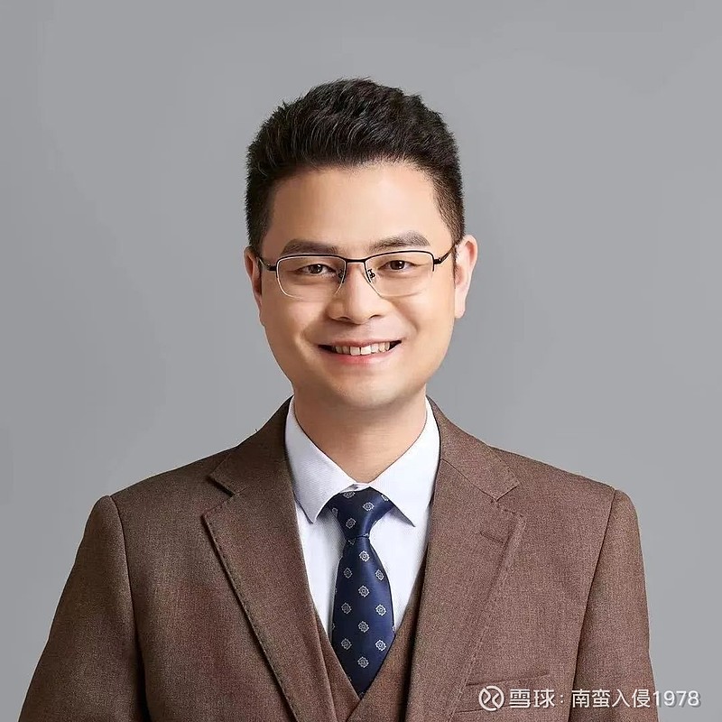 苏美达(600710.SH)：史磊辞去公司副总经理职务