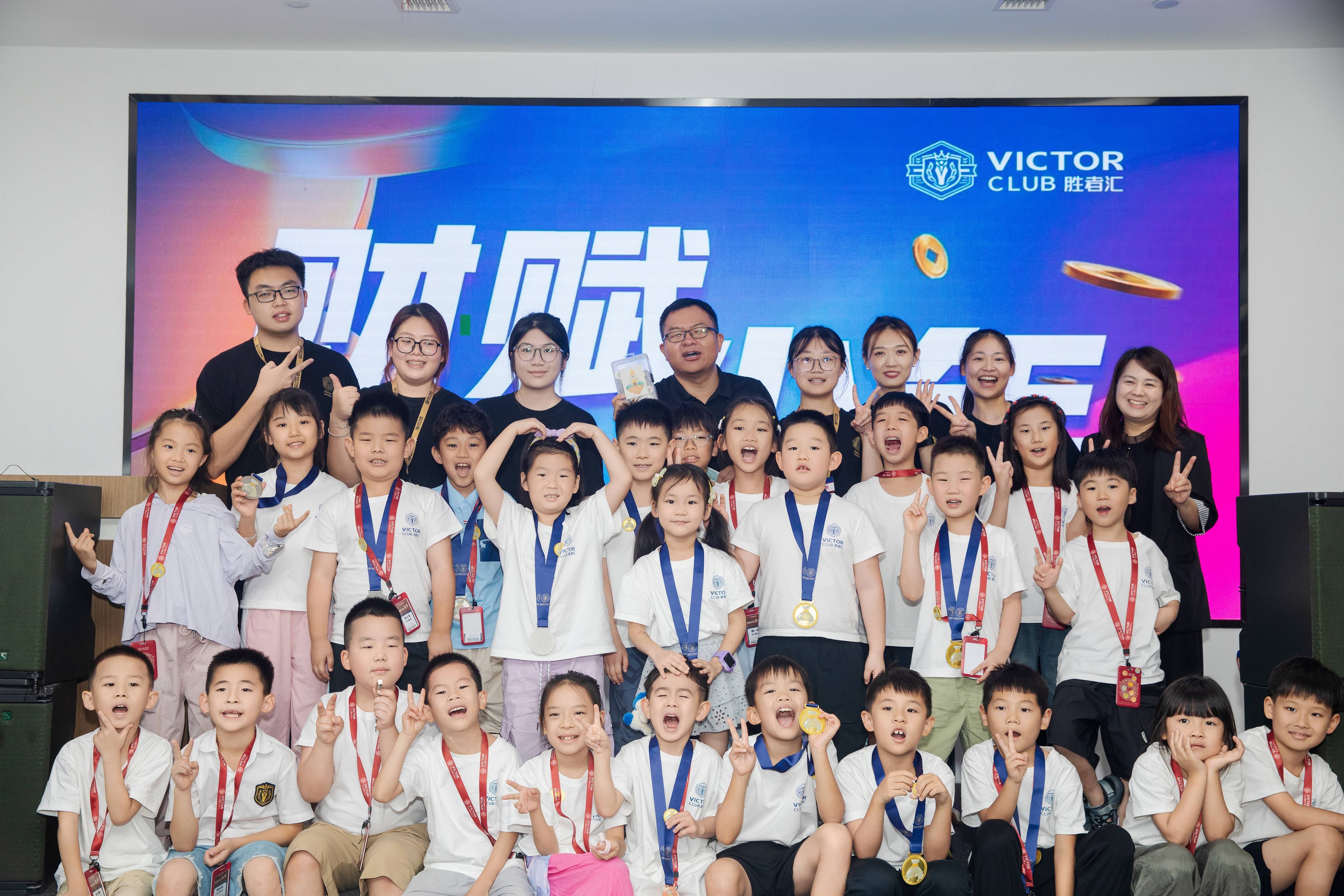 从短期纾困到长期生态重塑 超预期新规落地 债市迎阶段性利好