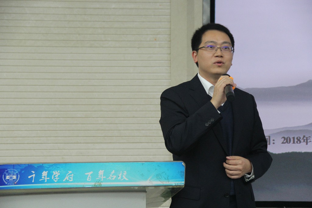 科学与健康丨对话“石头信使” 解码南极“身世之谜”