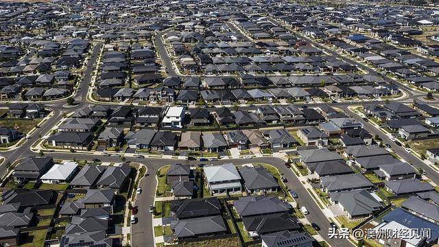 媒体称，爱2026年不能完成建造足够的新房来缓解住房危机的目标