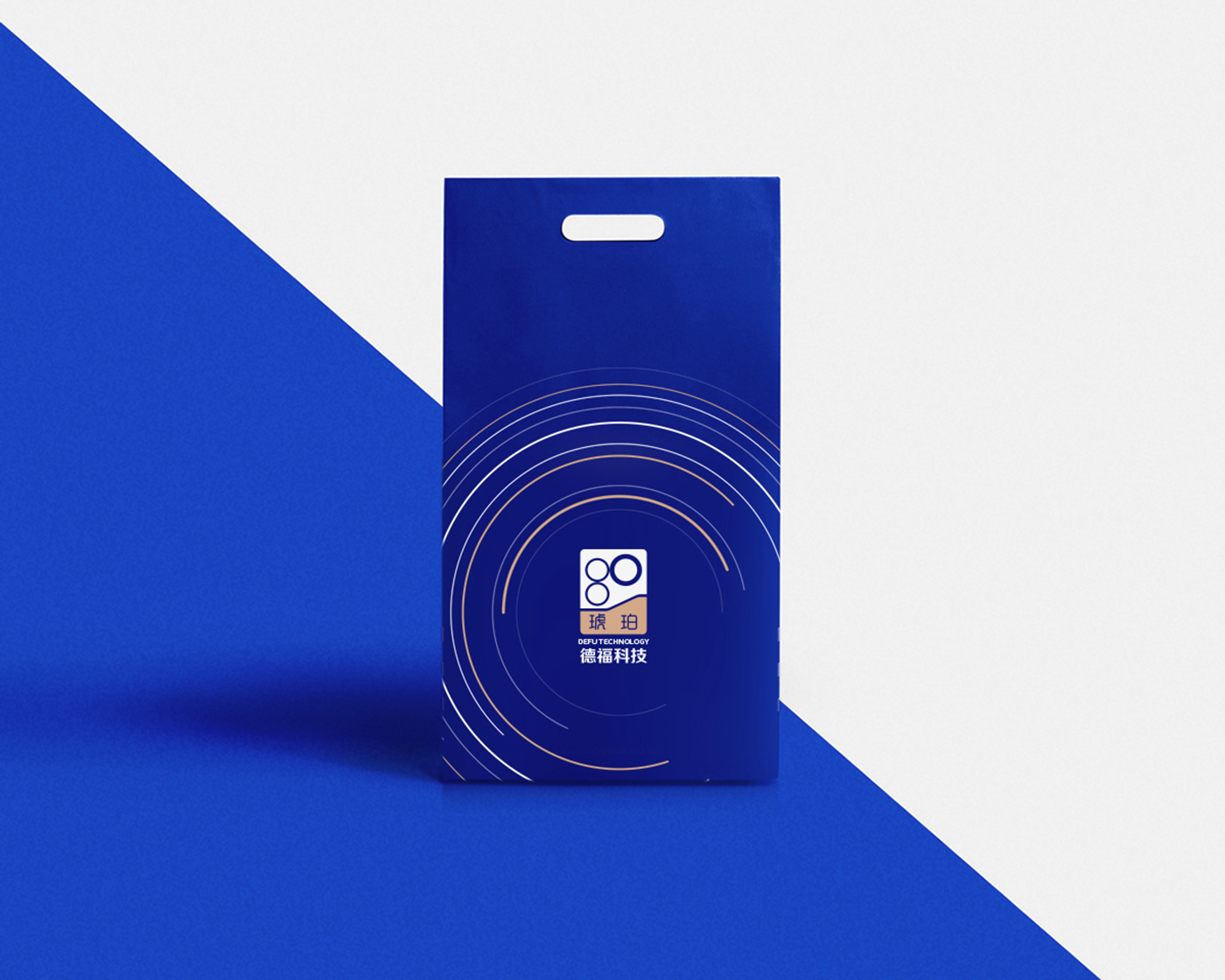 德福科技：截止至2026年3月10日，公司的股东人数为40140名