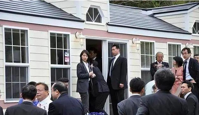 波黑商业巨头停产，数千名工人面临失业危机