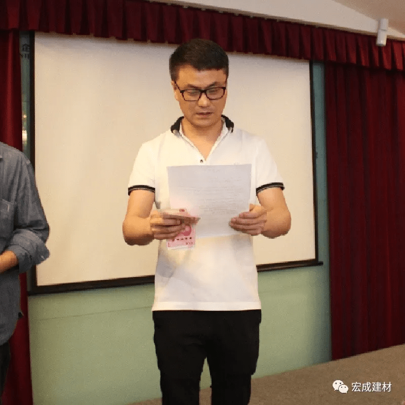 于月华获批担任中国建材集团财务公司董事、总经理