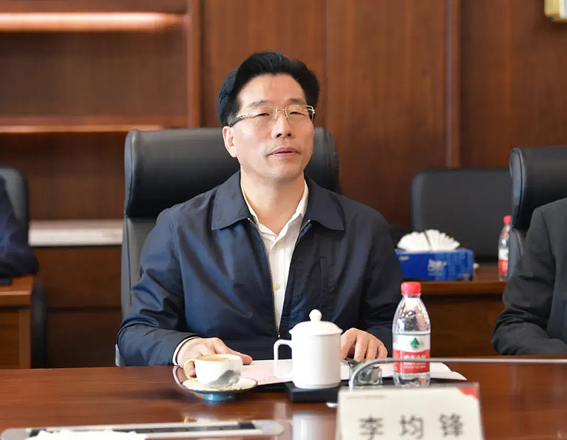 浙商银行：陈海强因工作安排辞任行长 吕临华接任