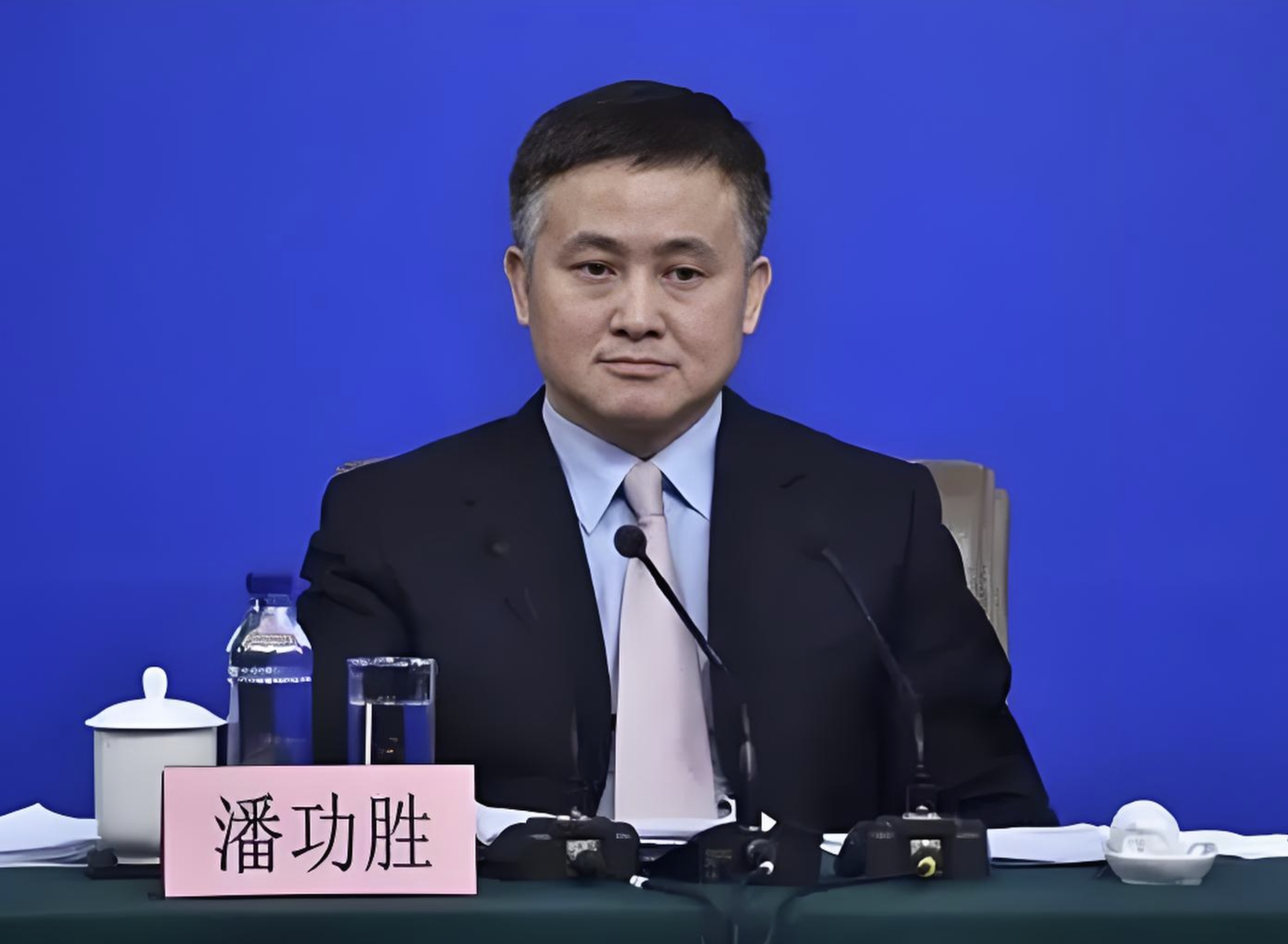 央行行长潘功胜：中国金融市场融资结构正在发生深刻变化