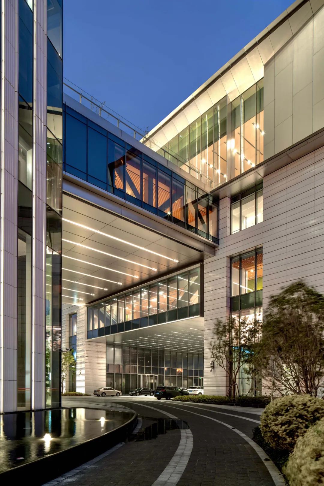 新开发银行拟发行不超70亿人民币债券