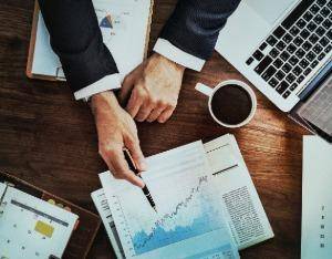 欧圣电气(301187.SZ)：预计2025年净利润同比下降55%-70%