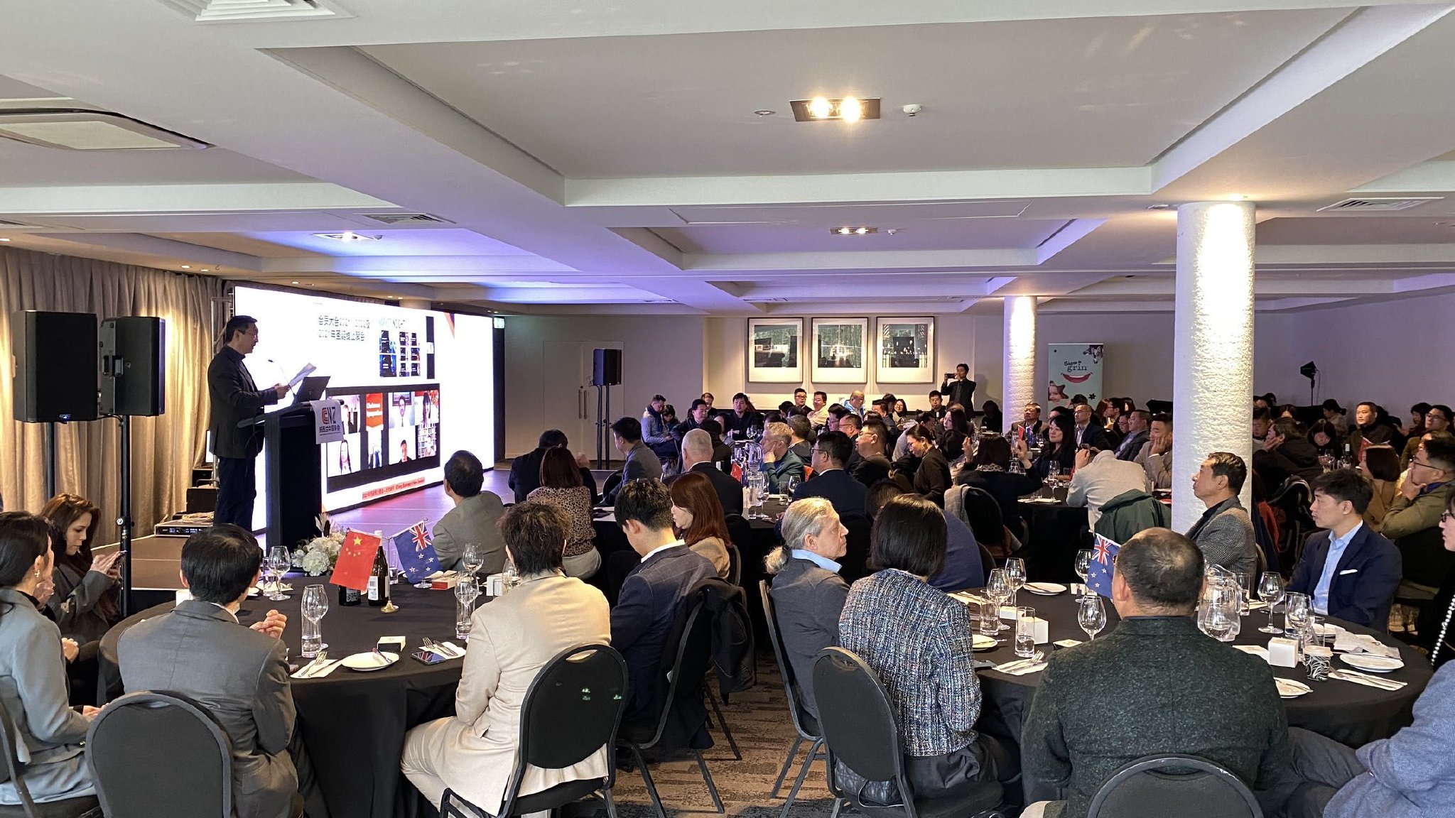 驻泗水总领馆开展“领保进企业”活动