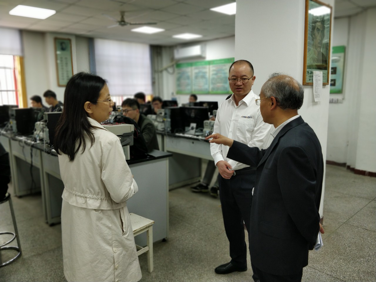 鼎阳科技获得实用新型专利授权：“一种占空比矫正装置和同步采集系统”